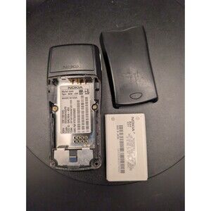 Nokia 8260 AT&T Vintage Cell Phone – Untested AS‑IS – Parts or Repair Only